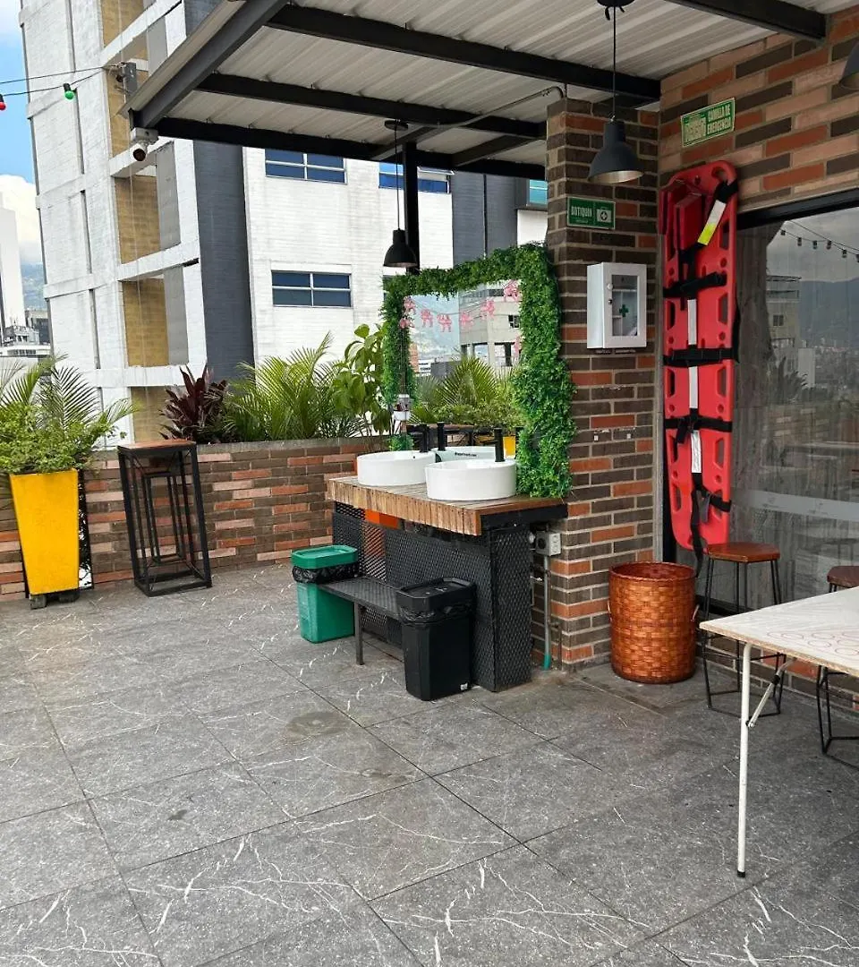 מדיין Hotel App Mde