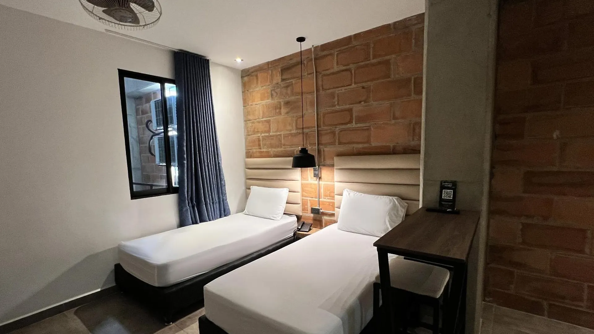 מדיין Hotel App Mde קולומביה