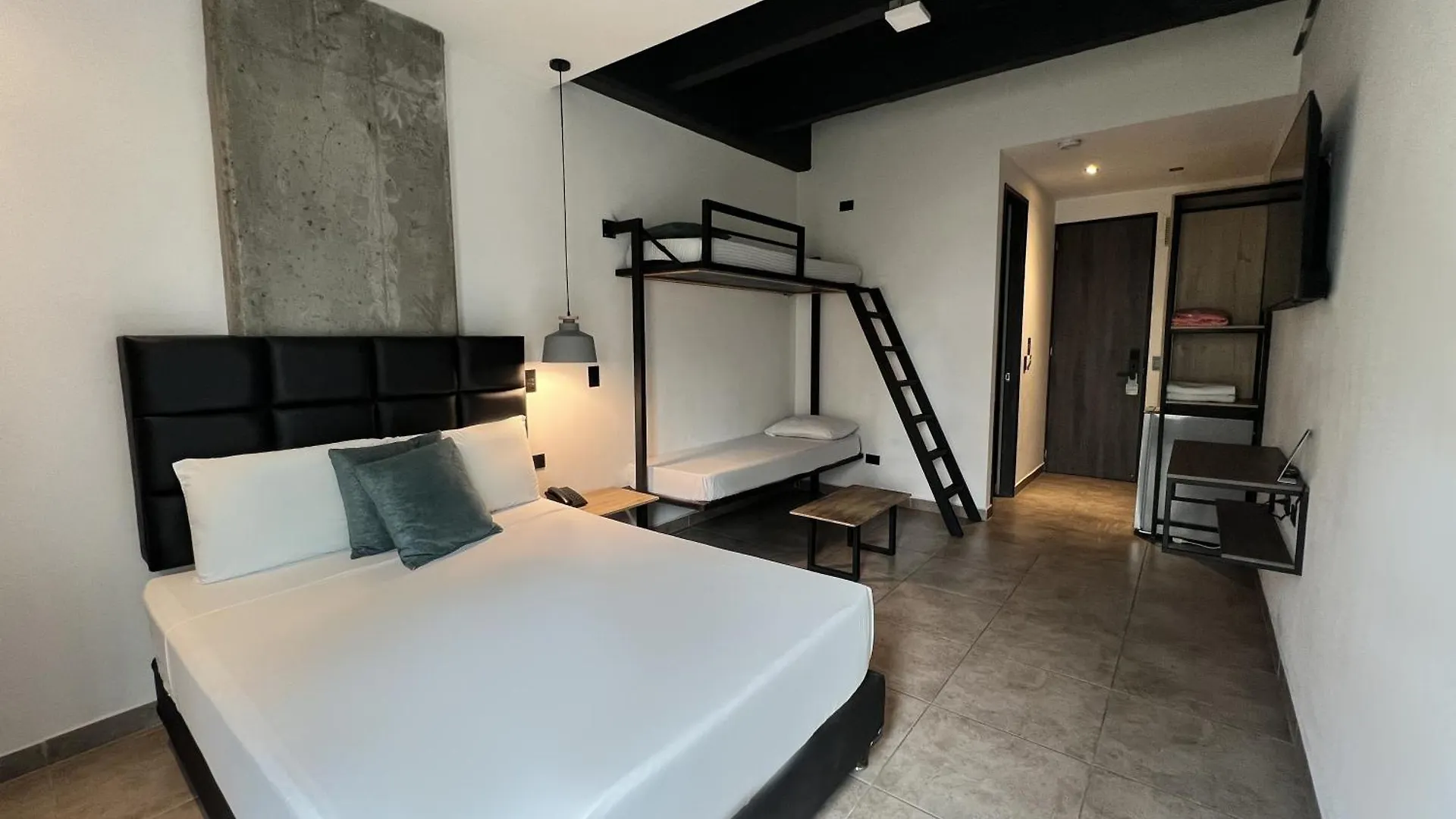 מדיין Hotel App Mde קולומביה