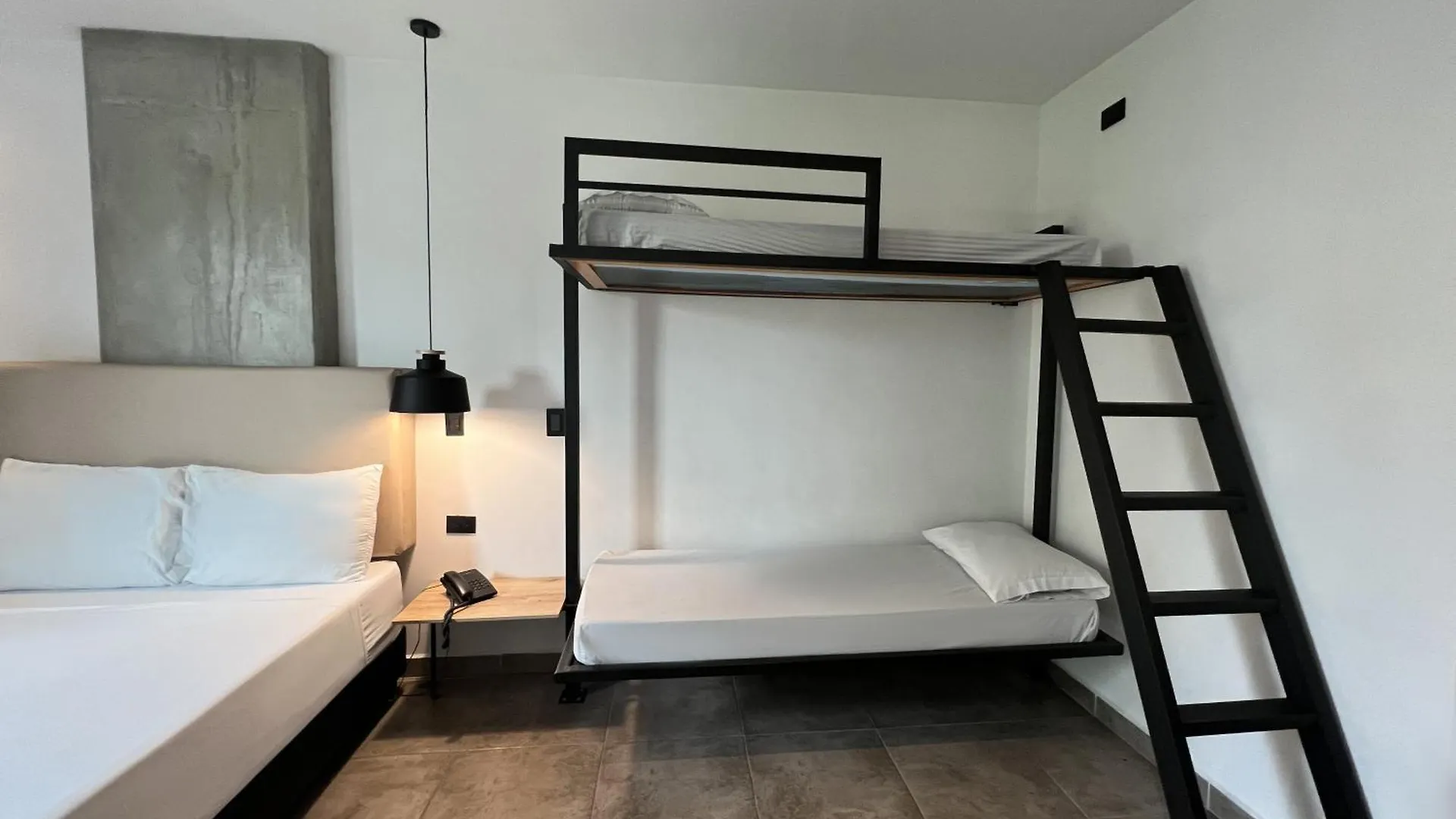 מדיין Hotel App Mde קולומביה