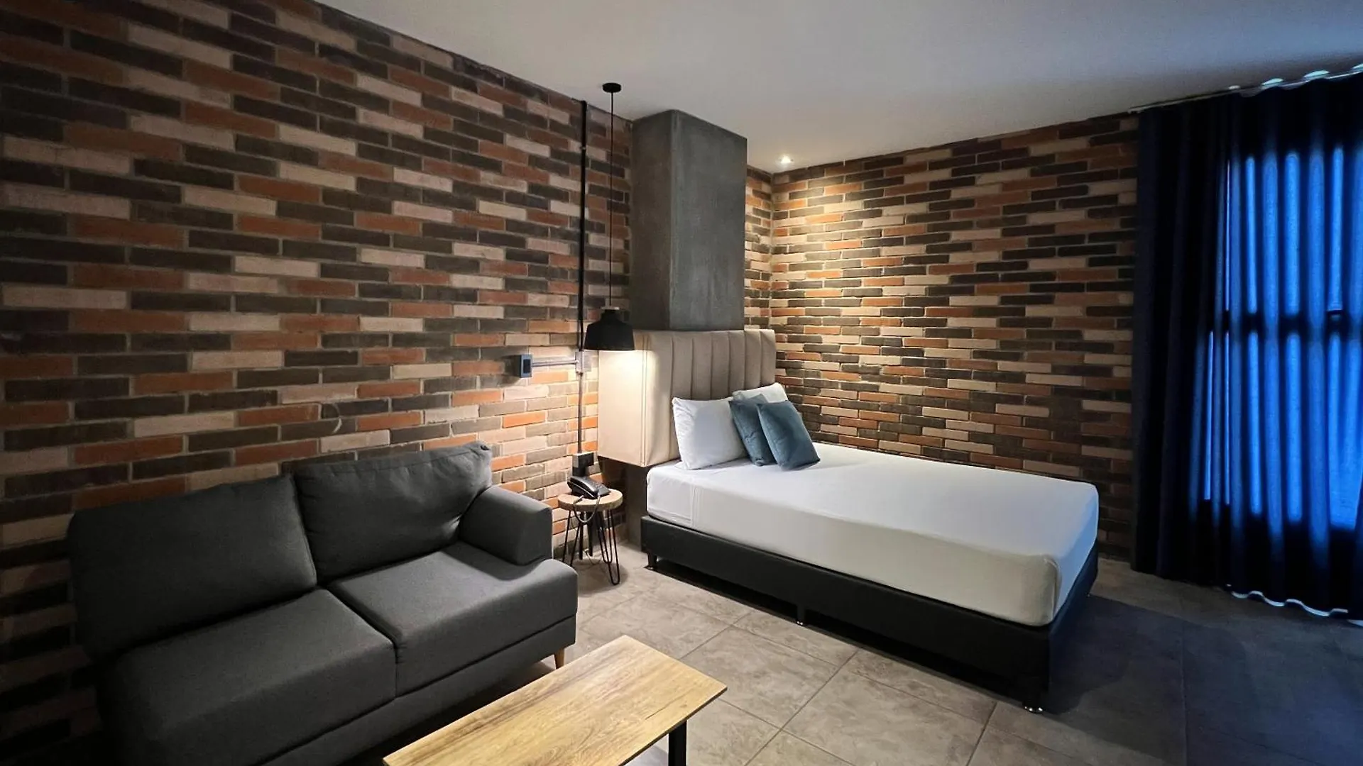 Hotel App Mde Medellín 3*,  Colombia