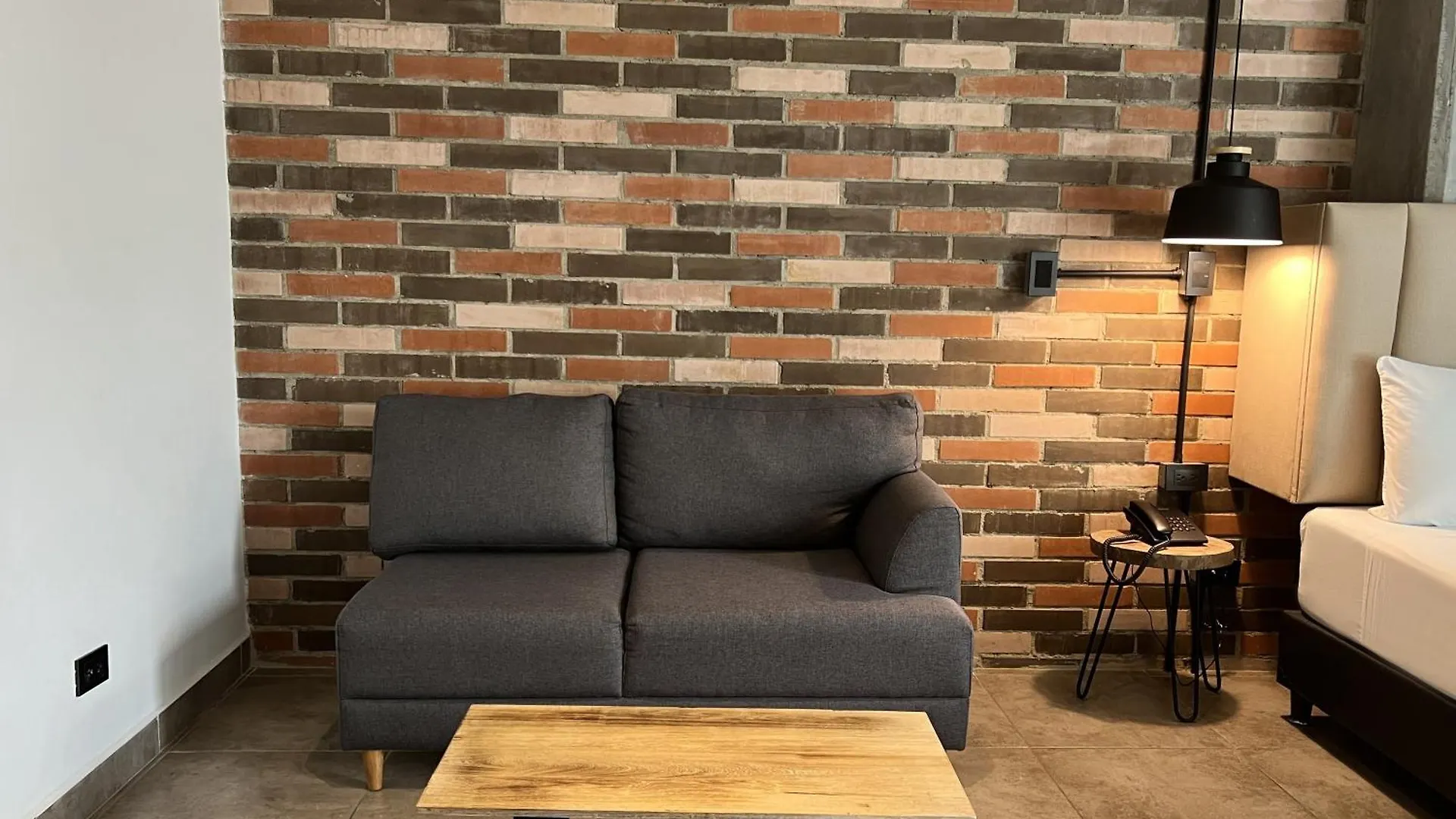 Hotel App Mde Medellín 3*,  Colombia